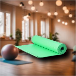 Hochwertige Yogamatte in Grn fr ein komfortables und rutschfestes Yogaerlebnis